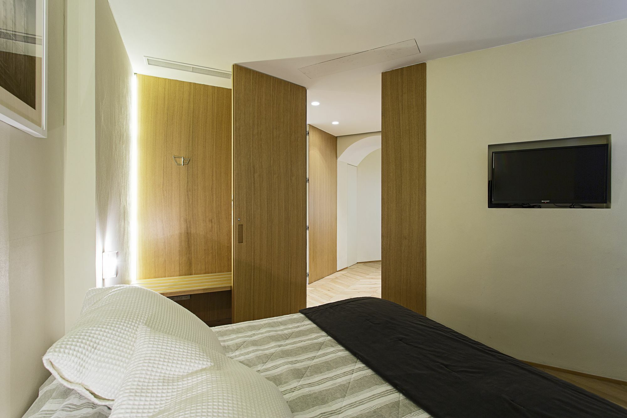 Maison Laghetto - Apartment Suite Milano Exteriör bild